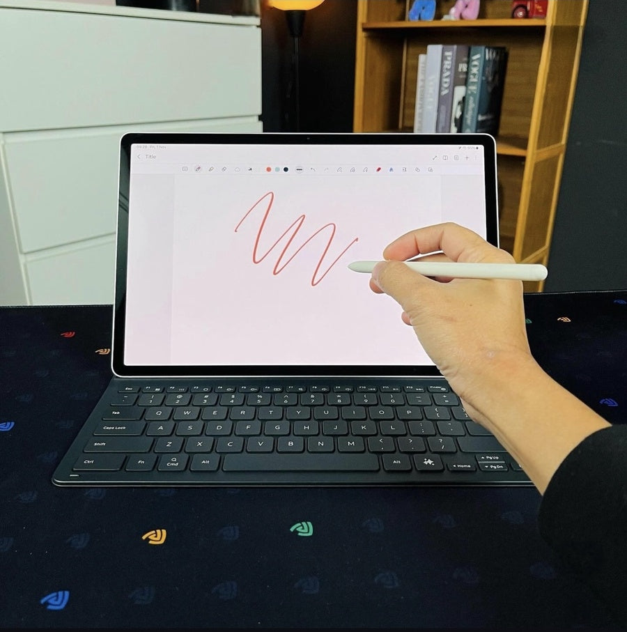 تابلت ذكي 5G مع باكج هدايا فاخرة – أداء قوي وتقنيات ذكاء اصطناعي